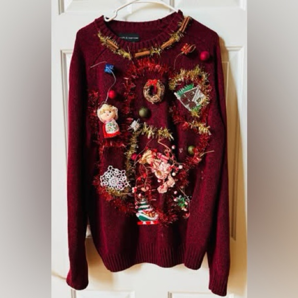 Croft and Barrow Ugly Tacky Christmas Sweater Size L